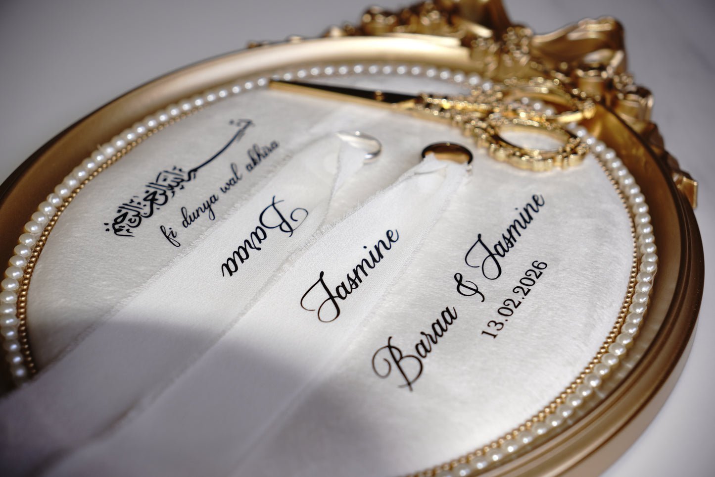 Ivory Vintage Velvet Ring Tray