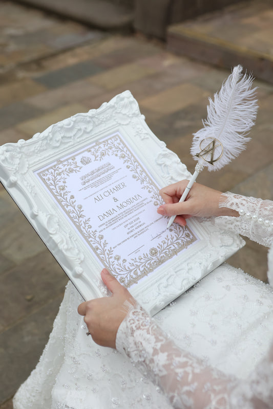 Vintage Frame (FRAME ONLY) white/ gold **CERTIFICATE/PEN not included**