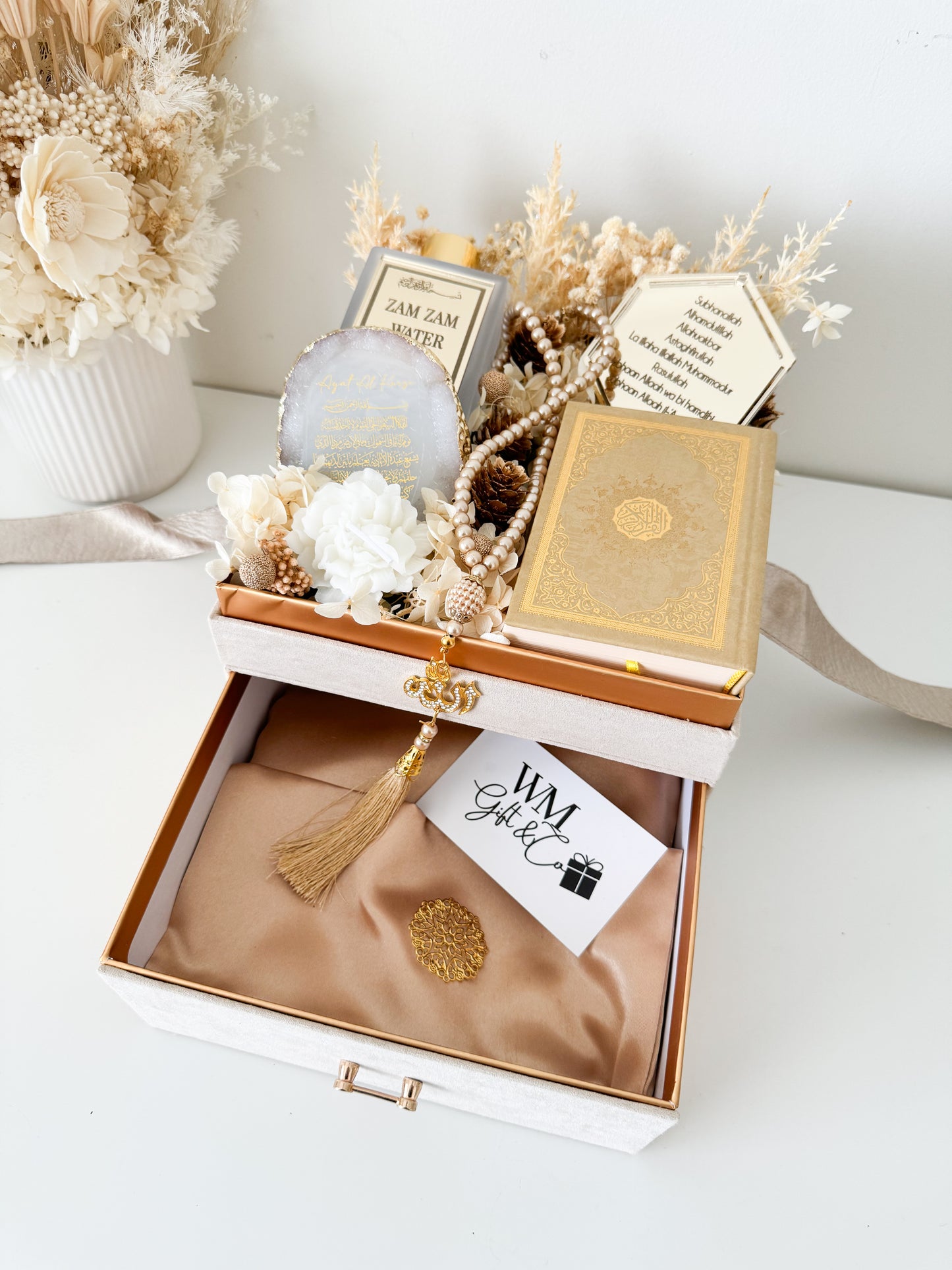 LUX Islamic Gift Box