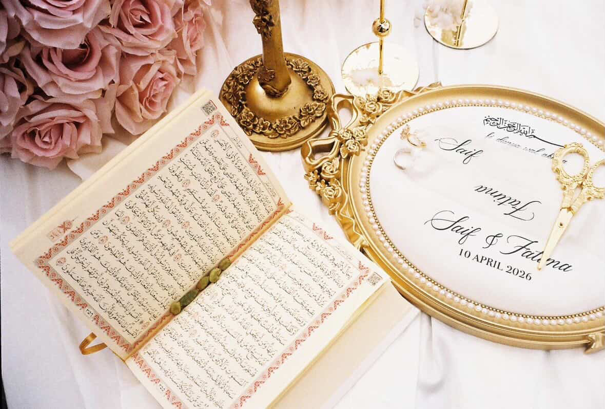 Ivory Vintage Velvet Ring Tray