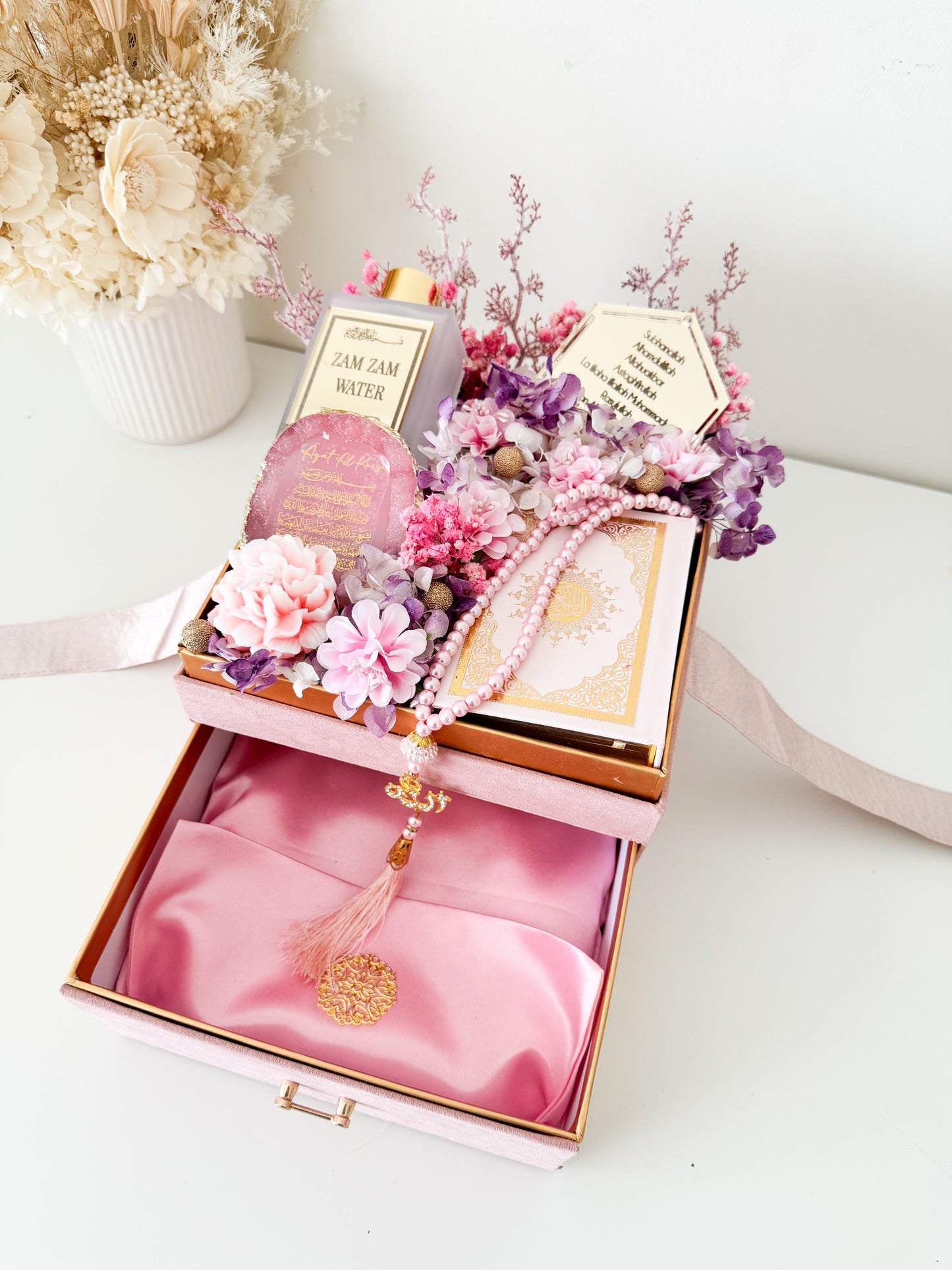 LUX Islamic Gift Box