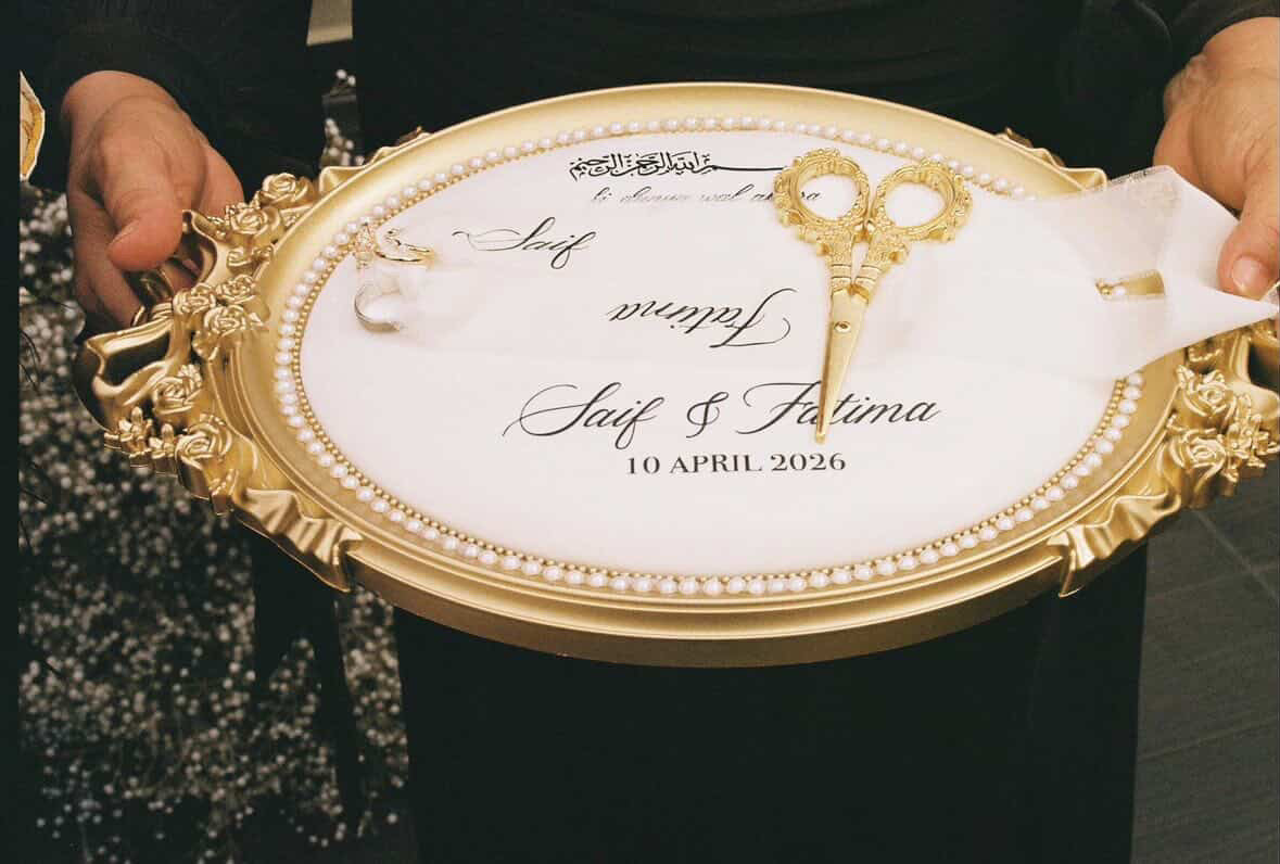 Ivory Vintage Velvet Ring Tray