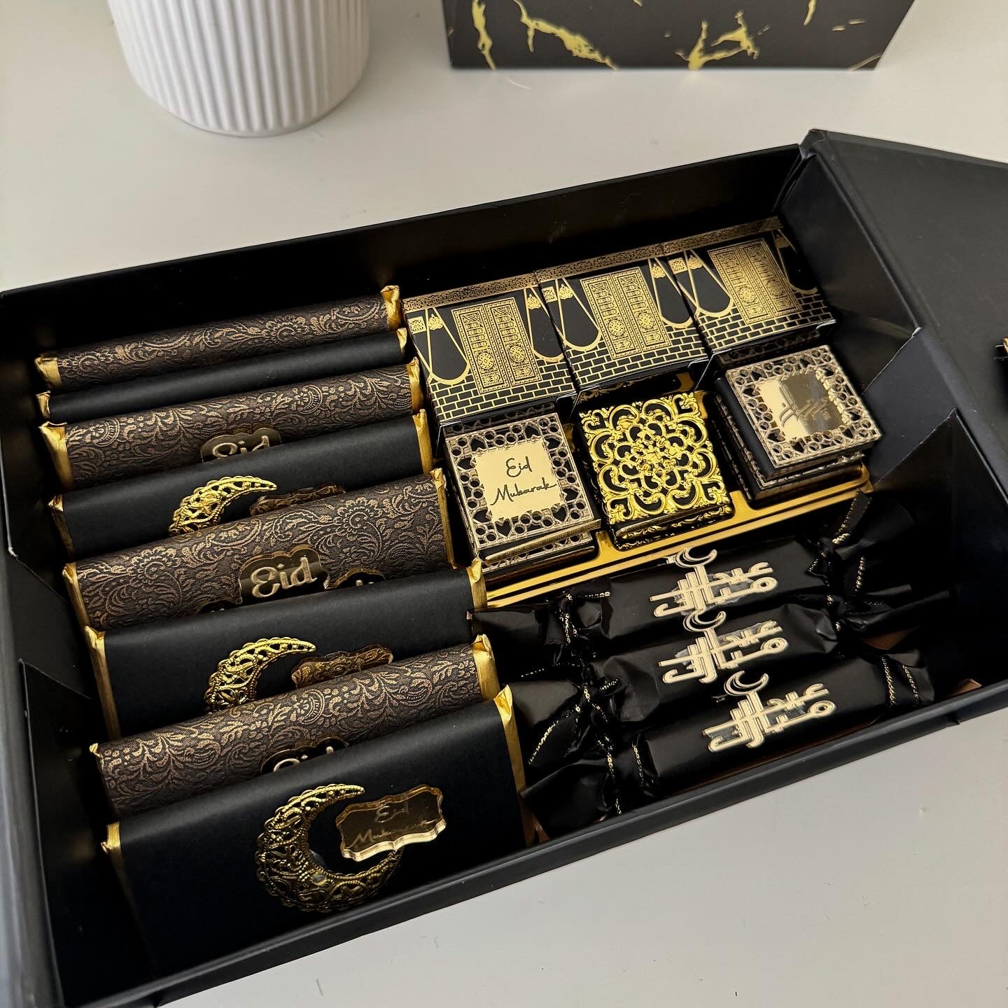 LUX EID CHOCOLATE GIFT BOX WITH GIFT BAG (BLACK)