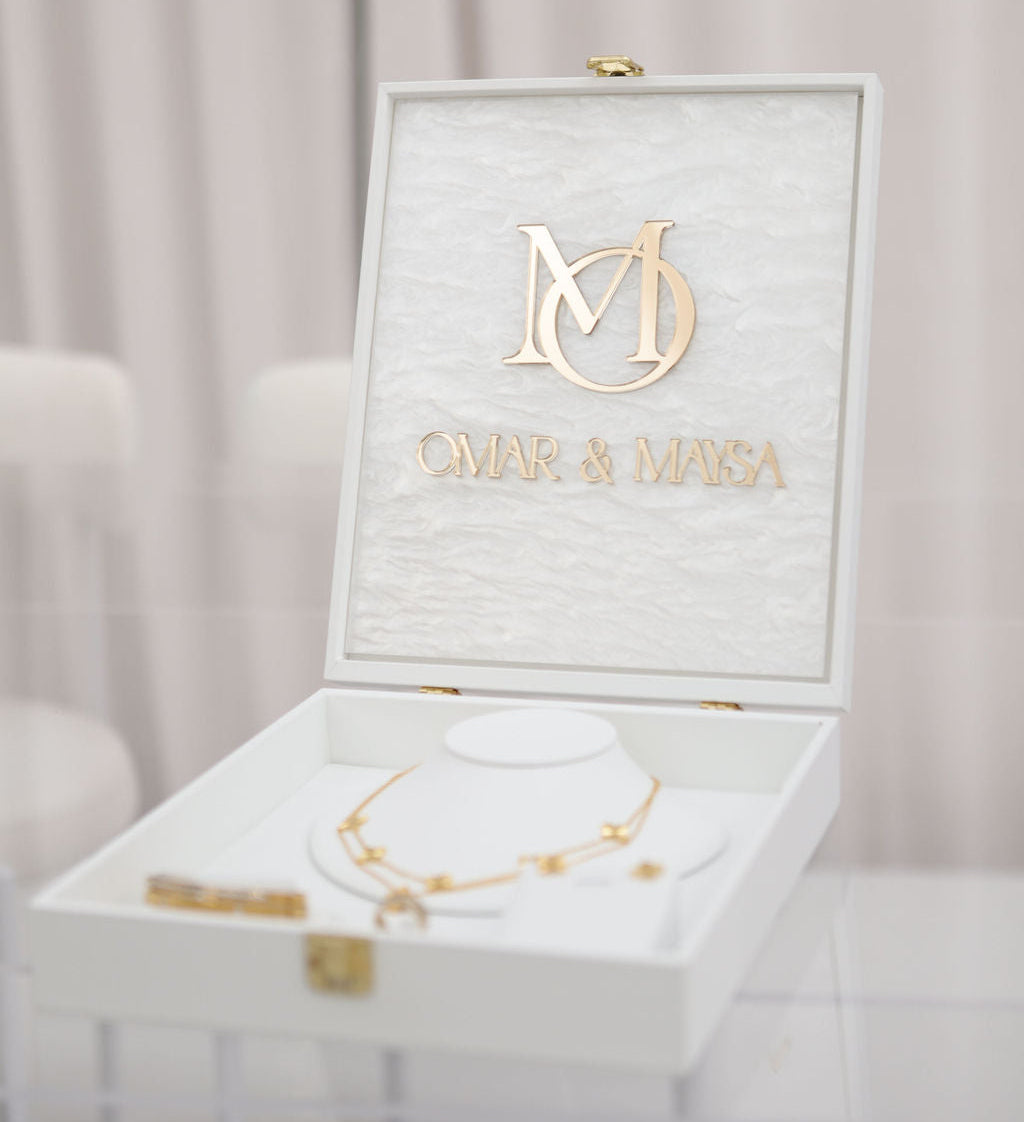 WM WHITE JEWELLERY DISPLAY BOX | GOLD DISPLAY
