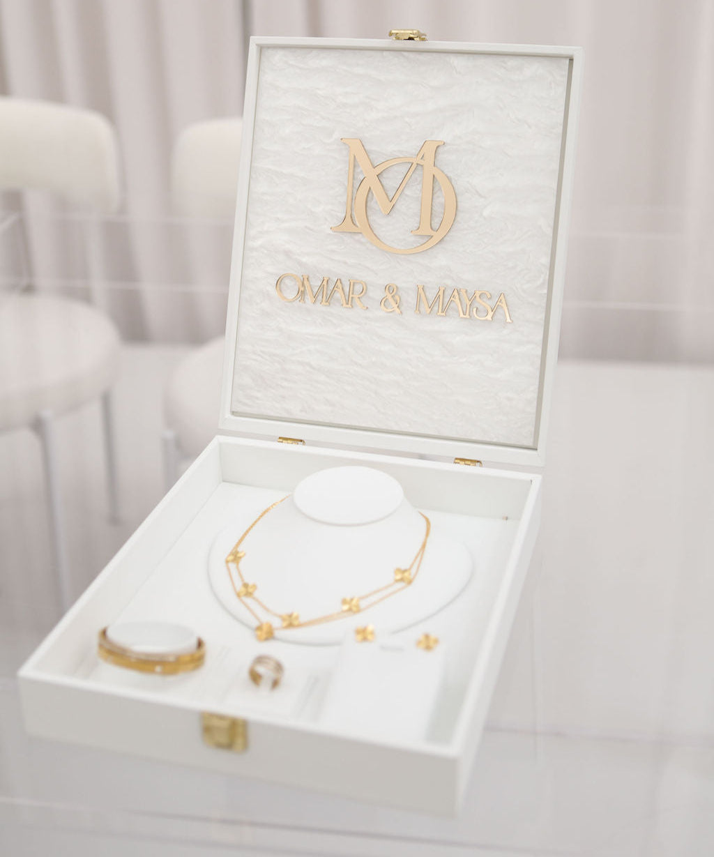 WM WHITE JEWELLERY DISPLAY BOX | GOLD DISPLAY